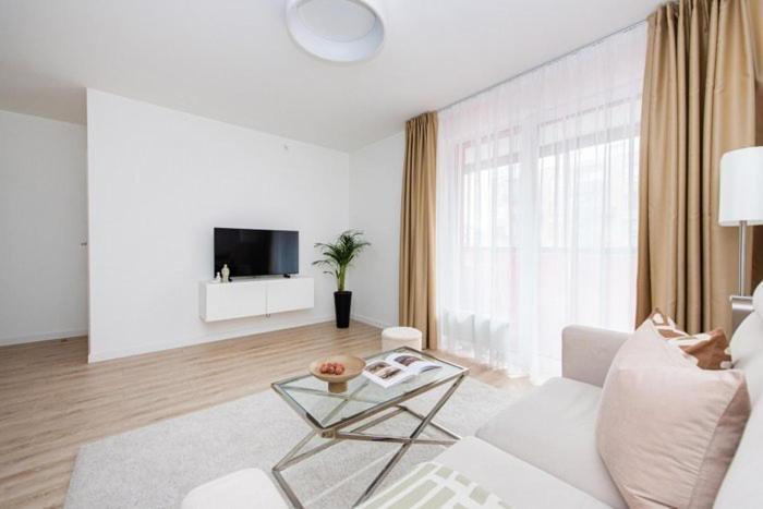 Vilnius Nice Apartment With Nice Balcony Exterior photo